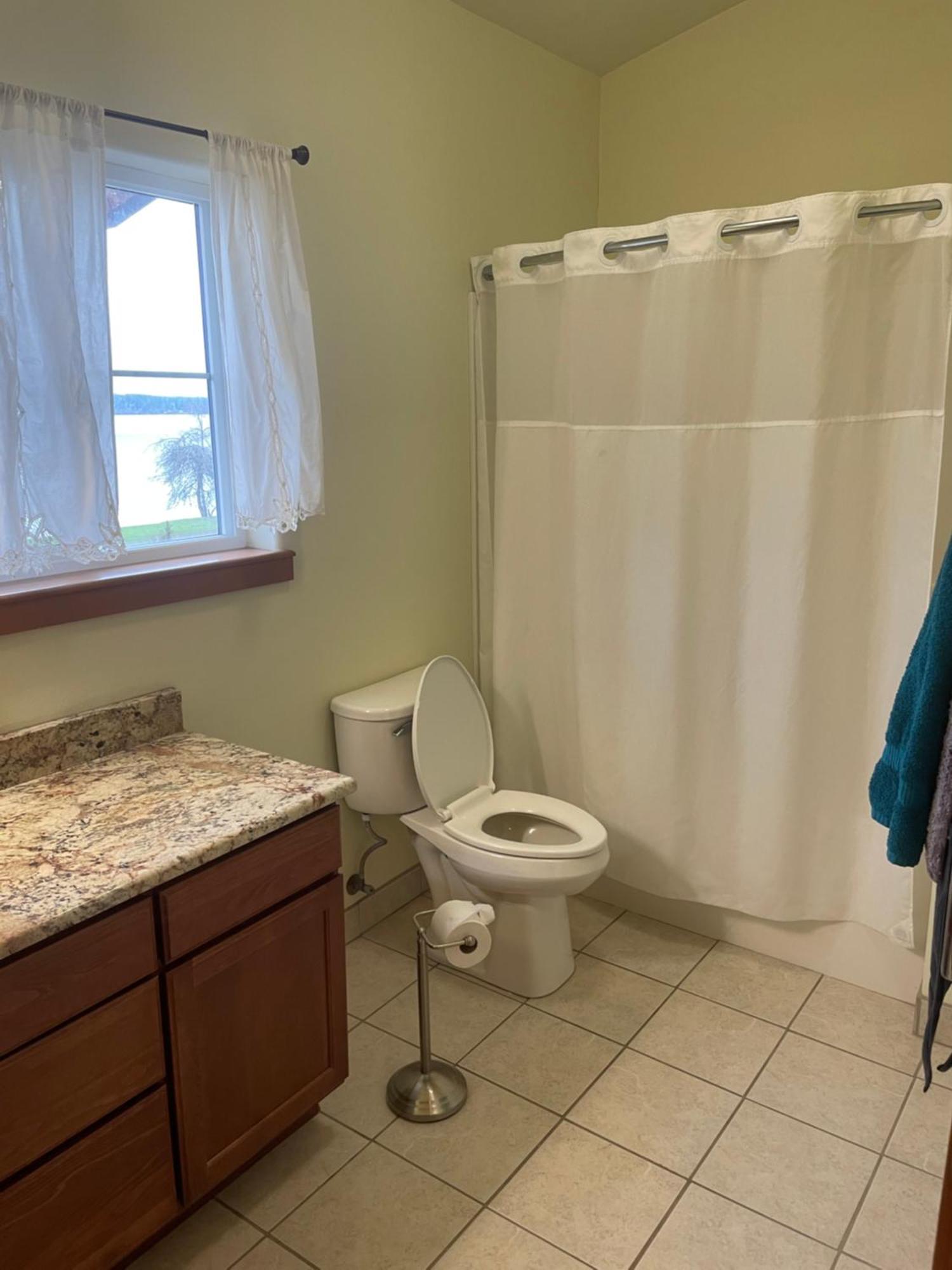 Oceanfront Allyn Apartment Екстериор снимка