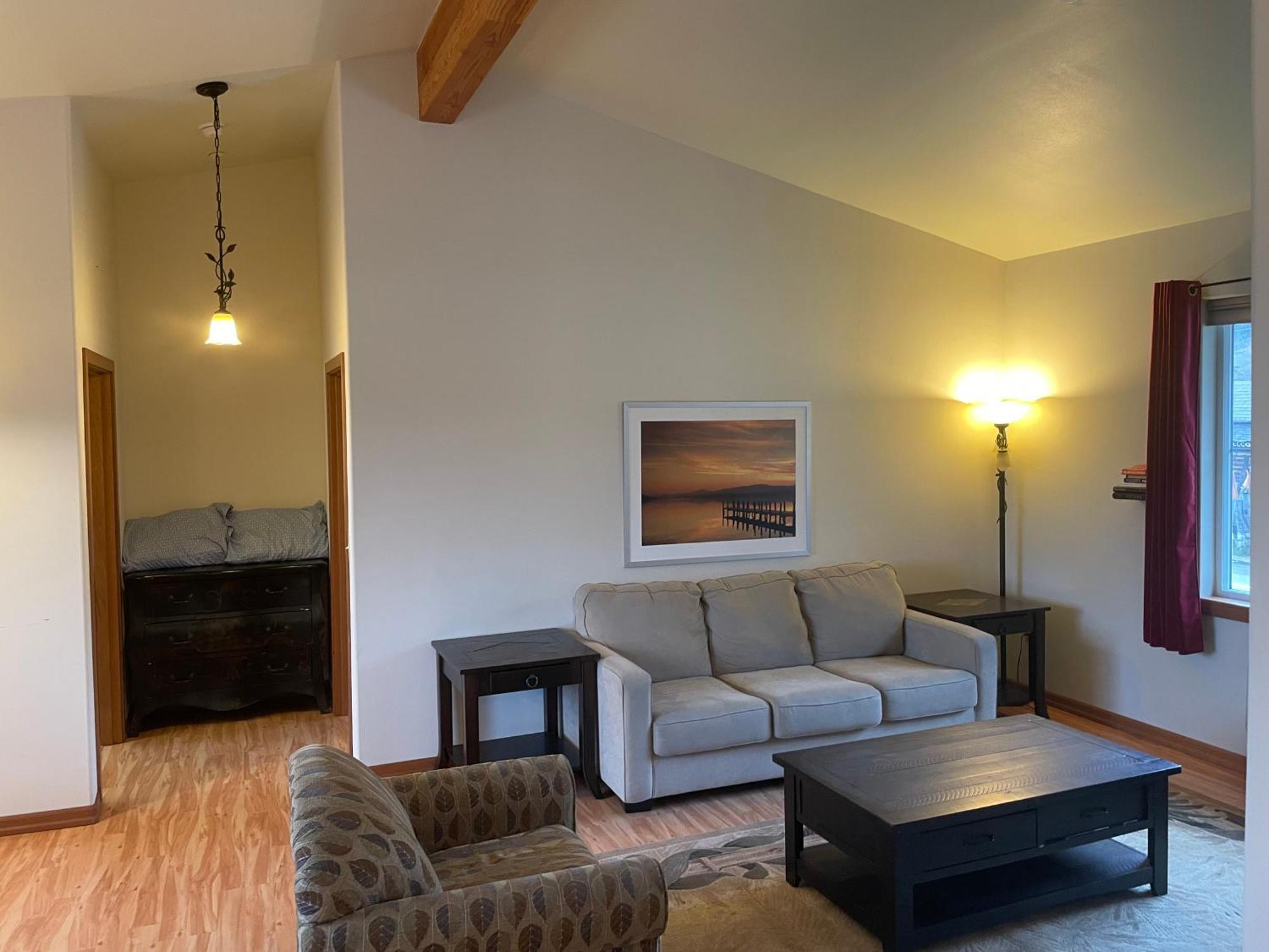 Oceanfront Allyn Apartment Екстериор снимка